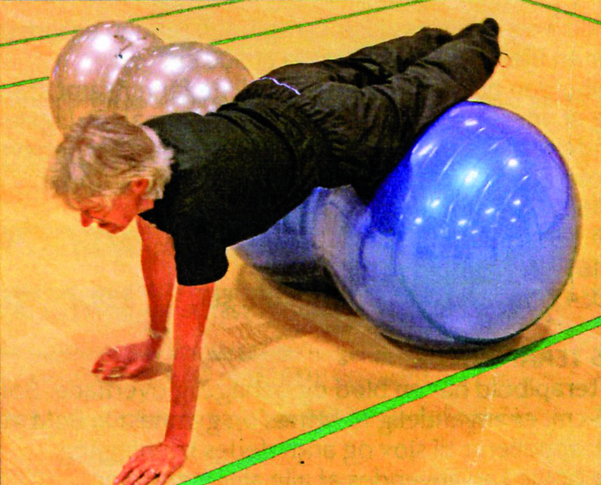 мяч тренировочный (двудольный) "x-ball" диаметр 65 см Athletics.su